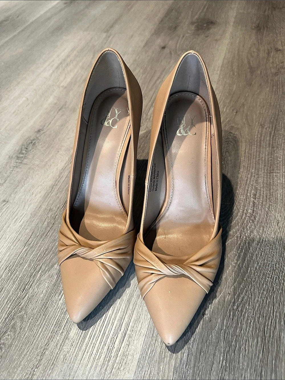 New York & Company Monique Twist Pump Pointed Toe Heels 8.5